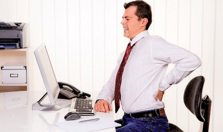 Межпозвоночная грыжа при работе за компьютером