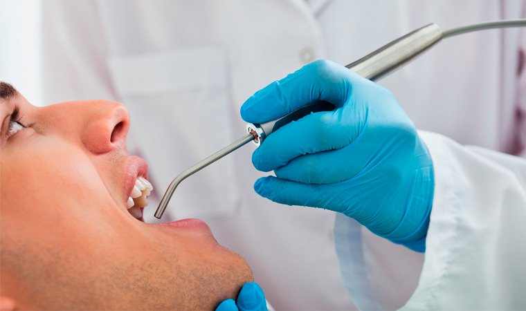 Парадонтолог