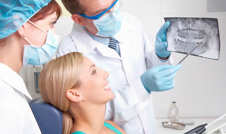 Прием у парадонтолога