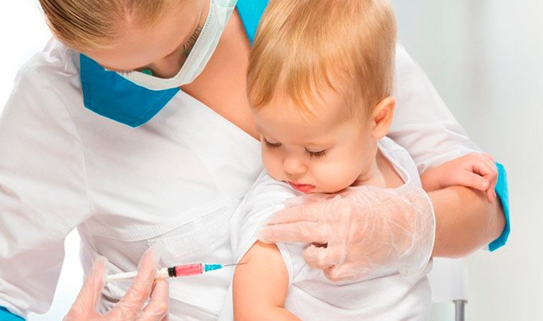 Прививки у педиатра