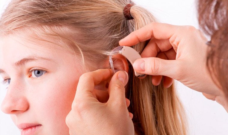 Слухопротезирование