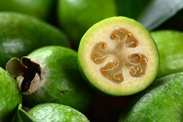 Как выбрать фейхоа