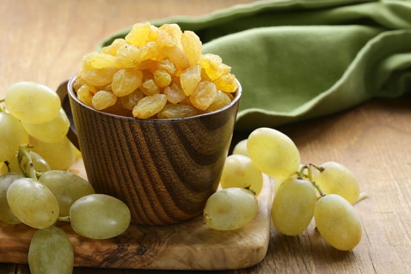 Полезный для детей изюм