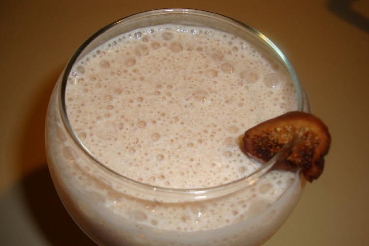 Инжирное молоко