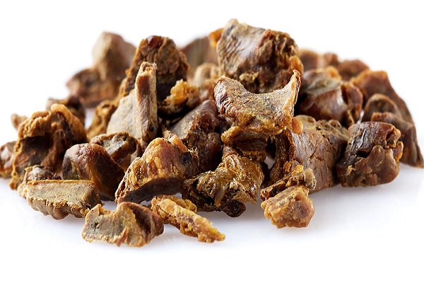 Чем полезен прополис