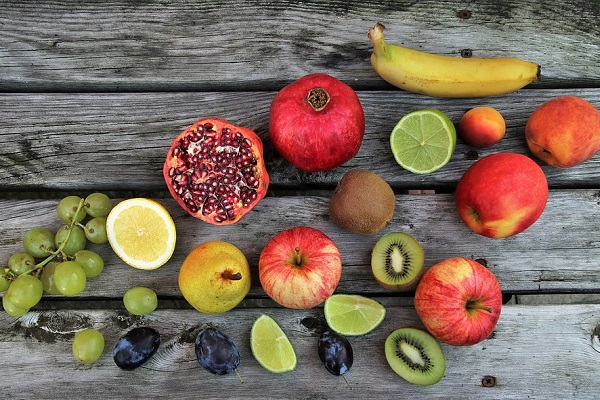 Смесь из фруктов