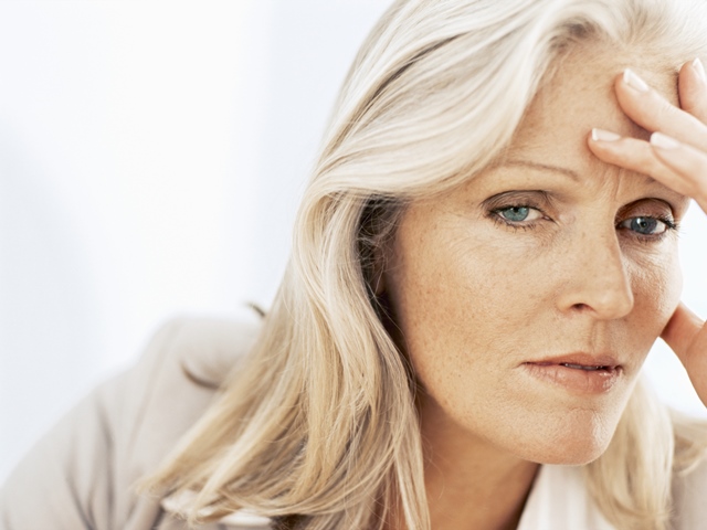 Причины депрессии при климаксе Почему возникает депрессия при климаксе